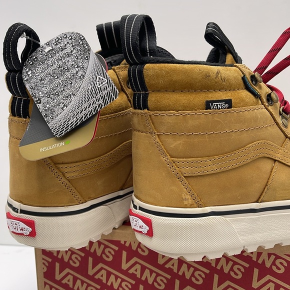 Vans Men’s Sk8-Hi Dr Mte-2
Pop Lace Tan
VN0009QMJM9
Boots Cold Weather Sneakers - Picture 14 of 16